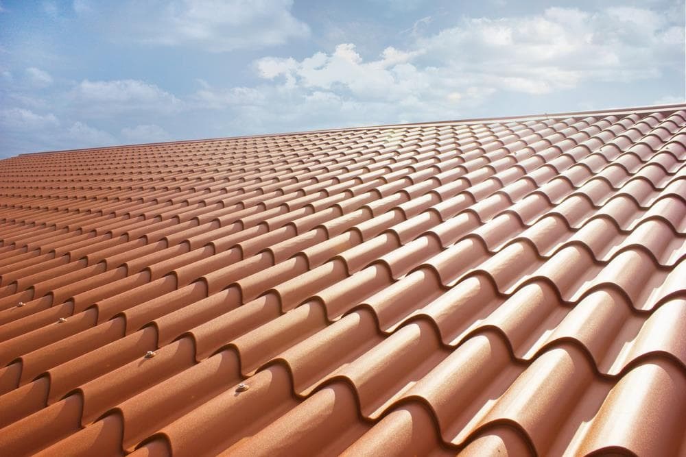 Cómo evitar las humedades y las filtraciones en su tejado