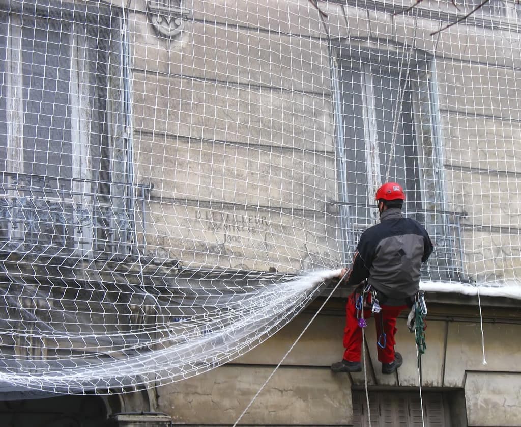 Rehabilitación de edificio mediante trabajos verticales en Vigo